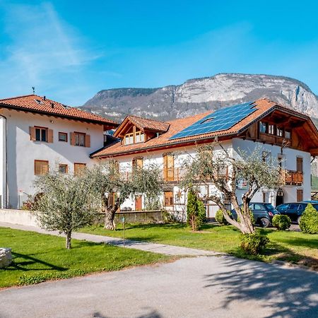 Antico Fienile Agritur Villa เมซโซโคโรนา ภายนอก รูปภาพ
