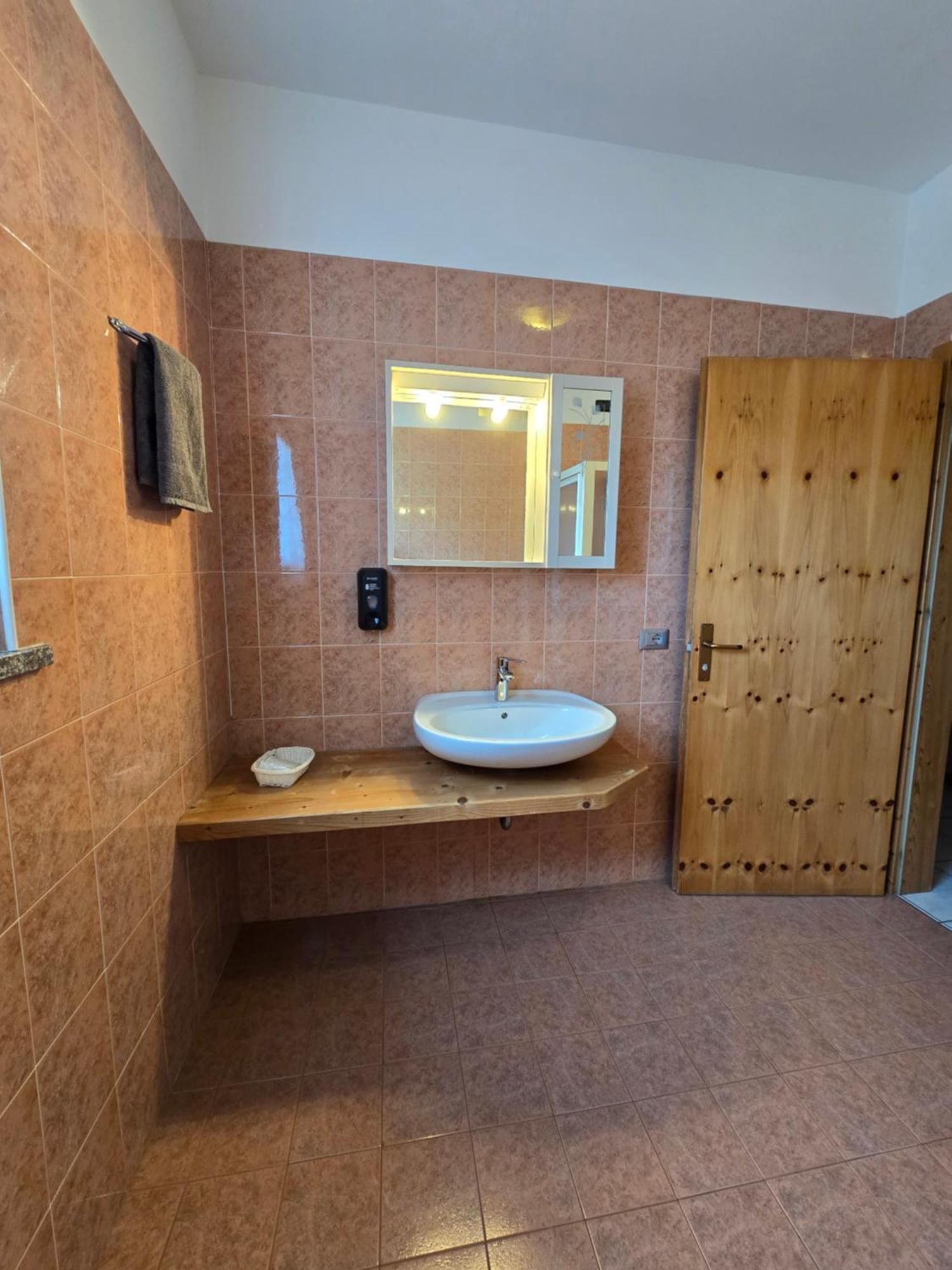 Antico Fienile Agritur Villa เมซโซโคโรนา ภายนอก รูปภาพ