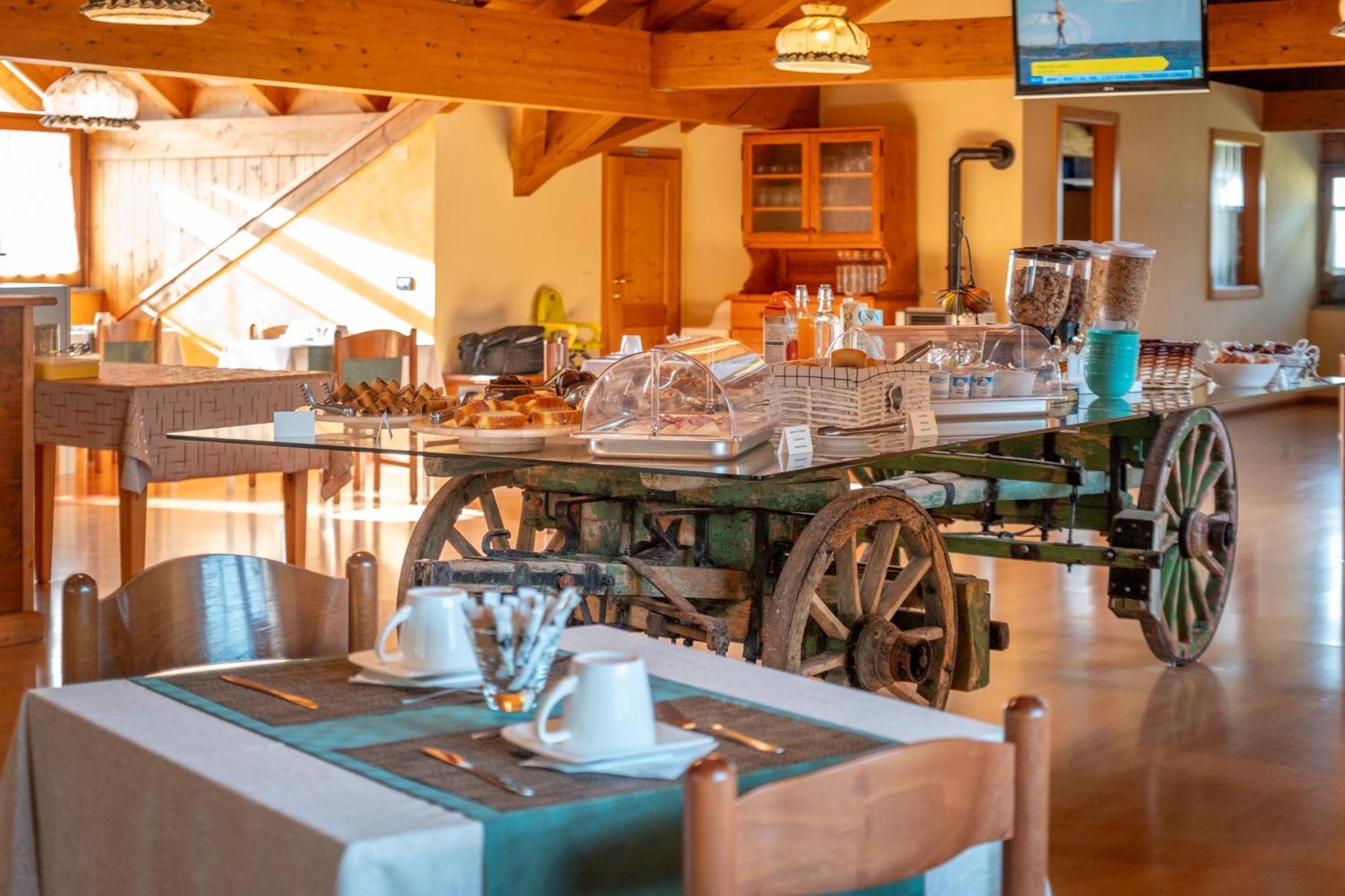 Antico Fienile Agritur Villa เมซโซโคโรนา ภายนอก รูปภาพ