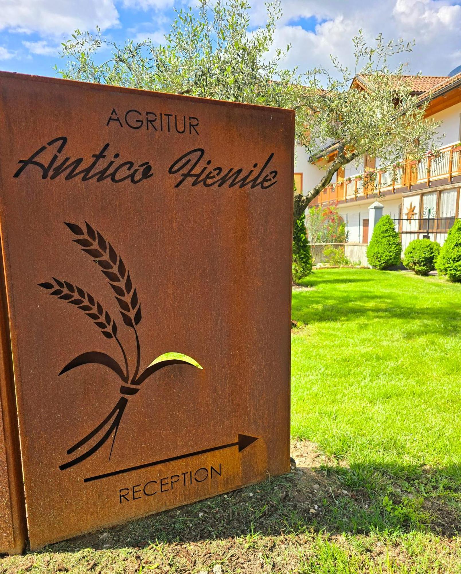 Antico Fienile Agritur Villa เมซโซโคโรนา ภายนอก รูปภาพ